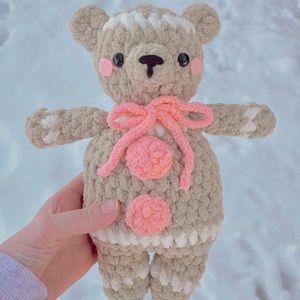 crocheted gingerbear
